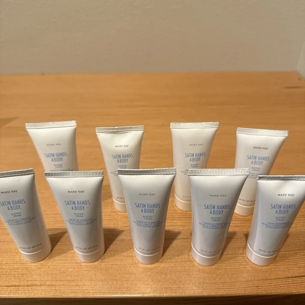 Lot Of 9 Mary Kay Satin Hands and Body Buffing Cream Travel Size‎ (.84 Each)